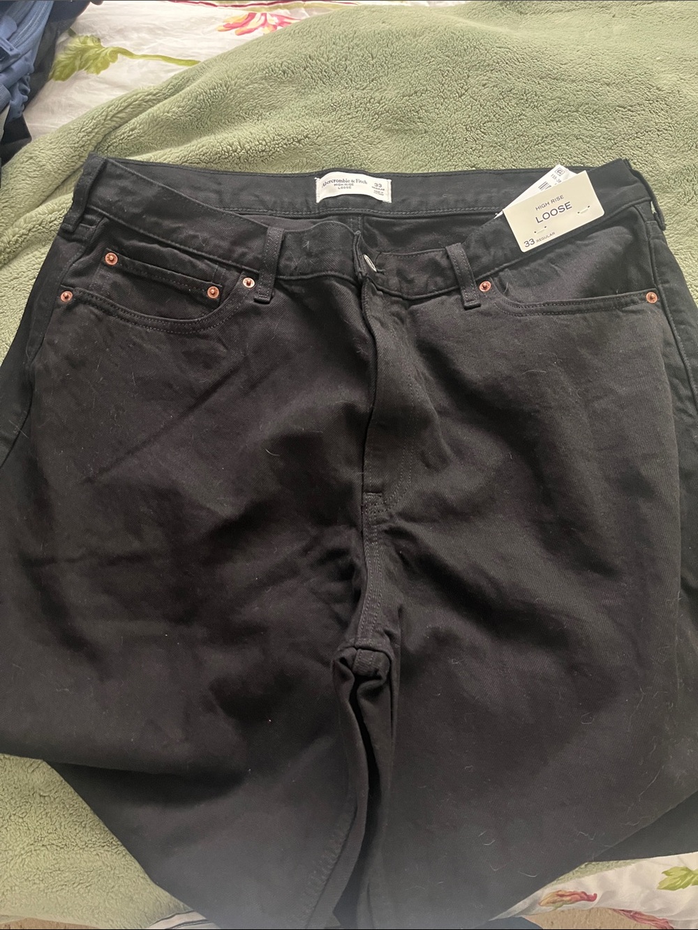Abercrombie & Fitch Women’s High Rise Loose Black Jeans, 90’s style fit